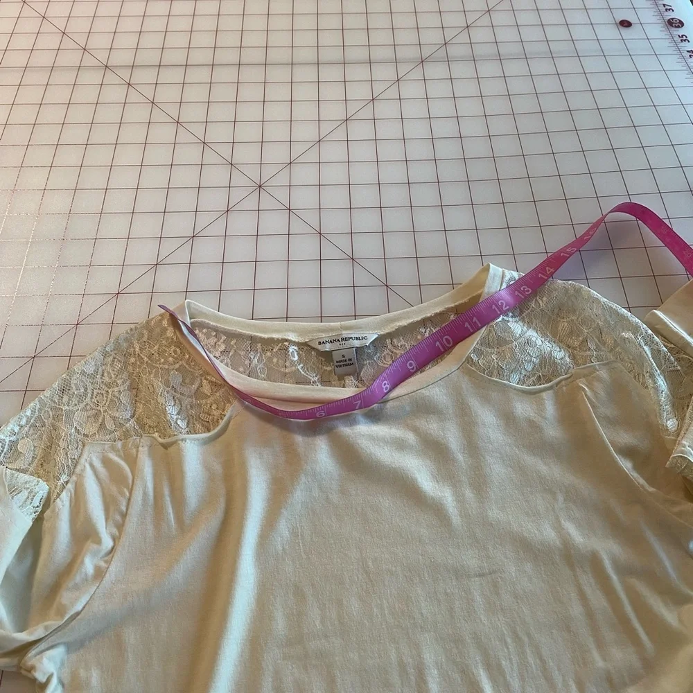 Banana Republic sz small white cream lace stretch bodycon quarter sleeve